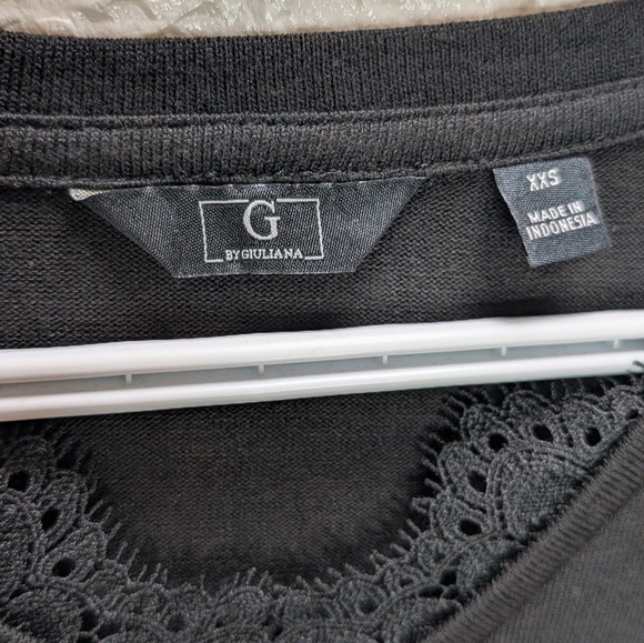 277-Nwot G by Giuliana Black Lace Detail Top - Picture 2 of 4